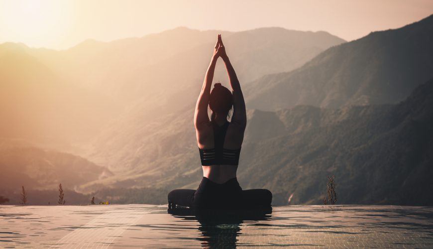 Cercle, cacao, kundalini… Ces retraites rituelles qui changent la donne